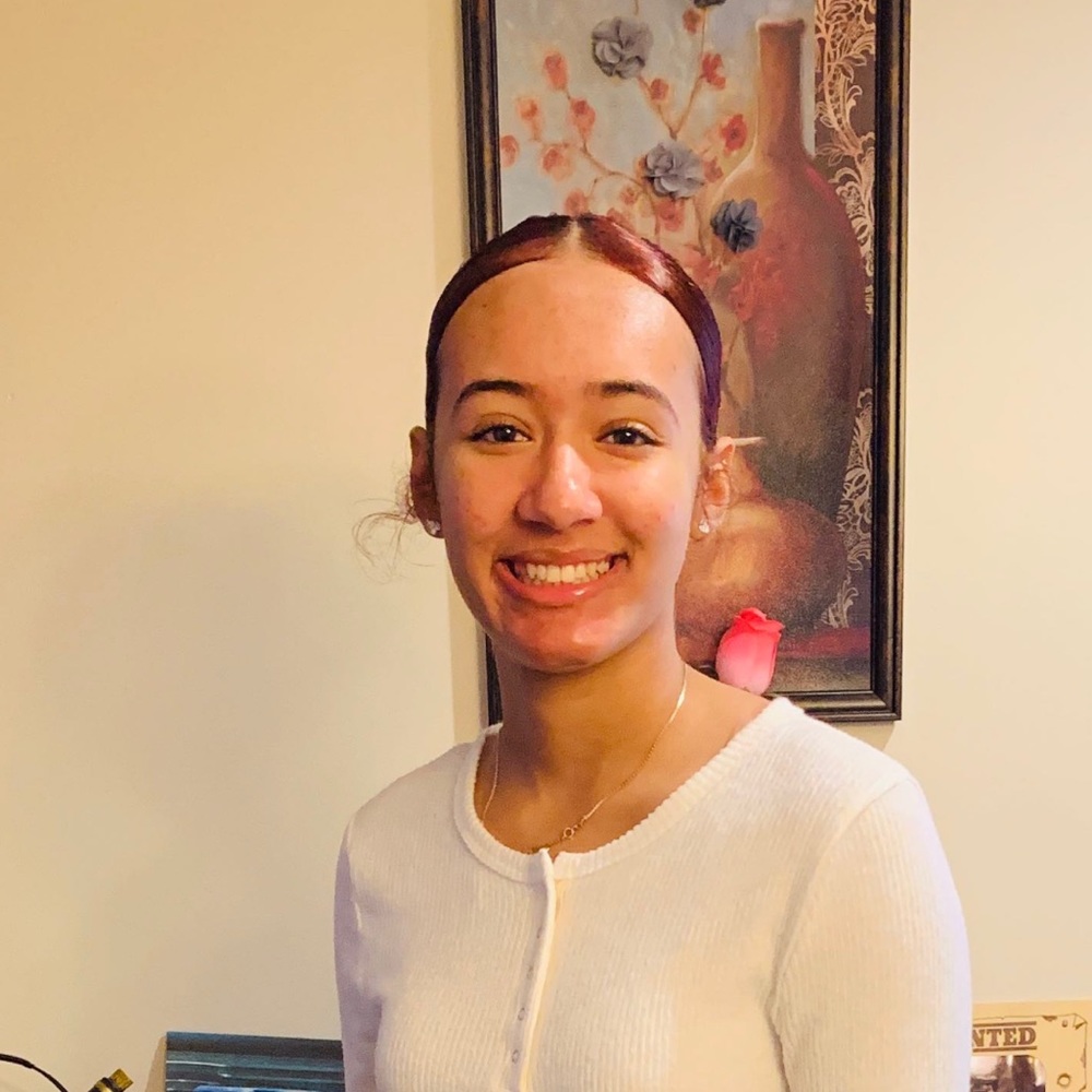 Meet your Posher, Natasha